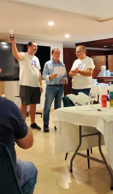 Filipe Torre with the trophy